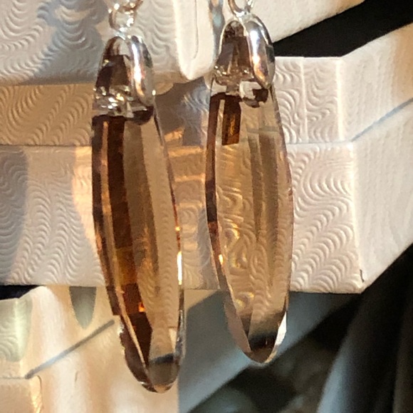 Stunning Swarovski Light Topaz Ellipse Earrings - Picture 7 of 8